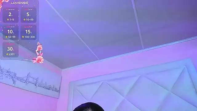 Miaa Smithh   online show from 02/16/26, 11:20