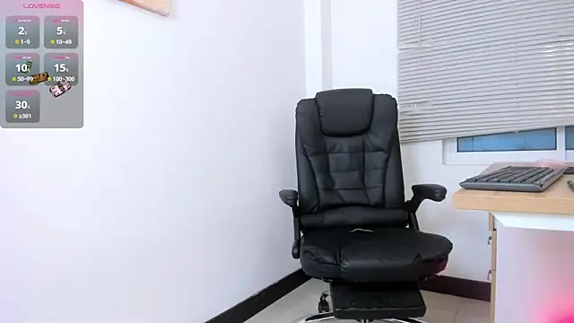 Tanaz xX online show from 10/24/25, 09:03