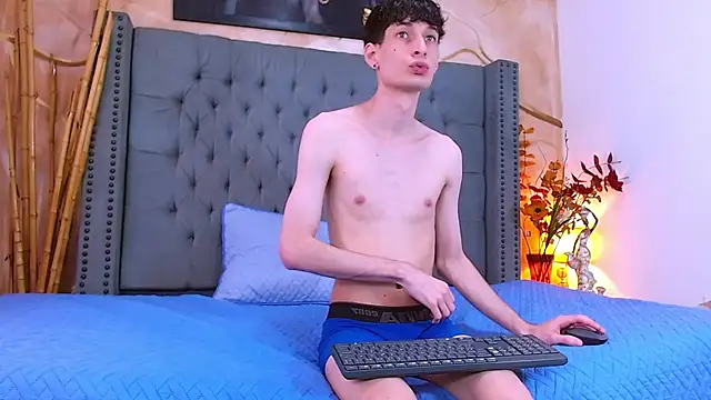 Snapshot of Luke_Carter chatting on 01/12/26, 01:29 Luke Carter online show from 01/12/26, 01:29