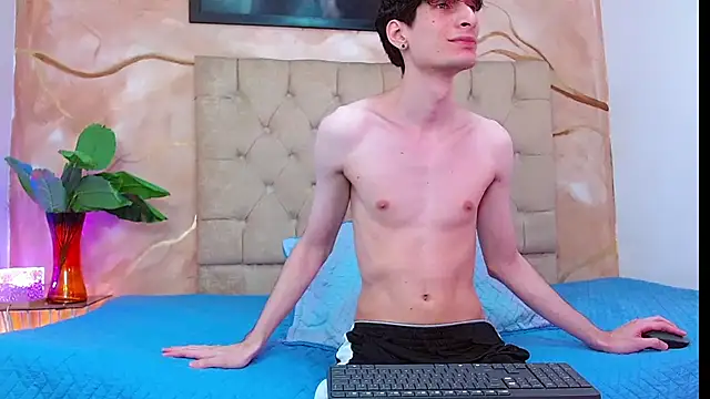 Luke Carter online show from 04/08/26, 01:23