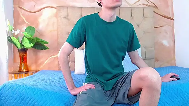 Luke Carter online show from 03/25/26, 01:21