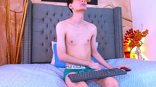 Snapshot of Luke_Carter chatting on 02/24/26, 01:23 Luke Carter online show from 02/24/26, 01:23