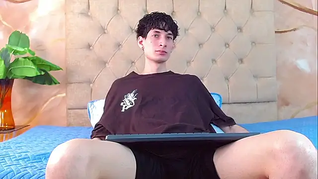Luke Carter online show from 06/01/26, 01:33