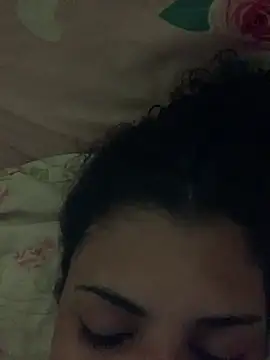 Snapshot of luluzinhax chatting on 02/06/26, 02:18 luluzinhax online show from 02/06/26, 02:18