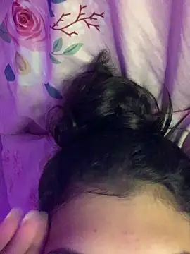 Snapshot of luluzinhax chatting on 03/02/26, 05:08 luluzinhax online show from 03/02/26, 05:08