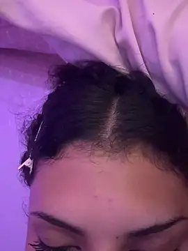 Snapshot of luluzinhax chatting on 03/28/26, 06:58 luluzinhax online show from 03/28/26, 06:58