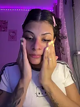 Snapshot of luluzinhax chatting on 04/11/26, 03:14 luluzinhax online show from 04/11/26, 03:14