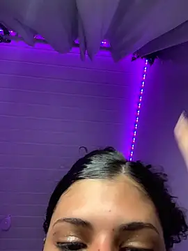 luluzinhax online show from 12/19/25, 01:31