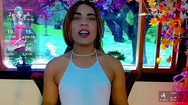 Cristal Villael online show from 11/21/25, 03:38