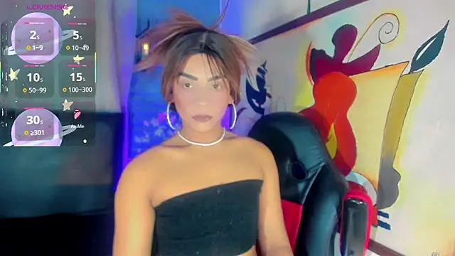 Cristal Villael online show from 12/02/25, 03:41