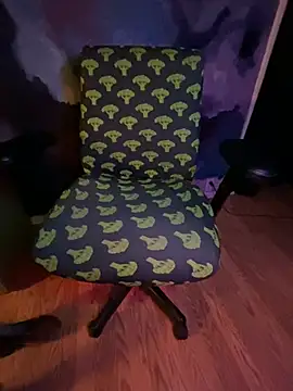 Snapshot of mmmminaDarling chatting on 02/19/26, 05:37 mmmminaDarling online show from 02/19/26, 05:37