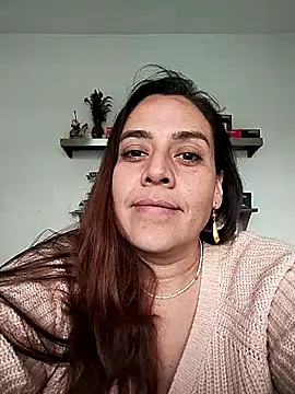 denissebombon online show from 02/05/26, 11:22