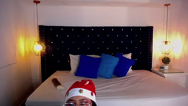 miss aris online show from 12/18/25, 03:00