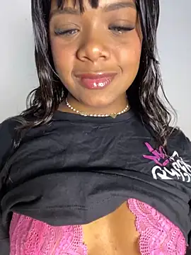 SereiaHott online show from 11/18/25, 08:01