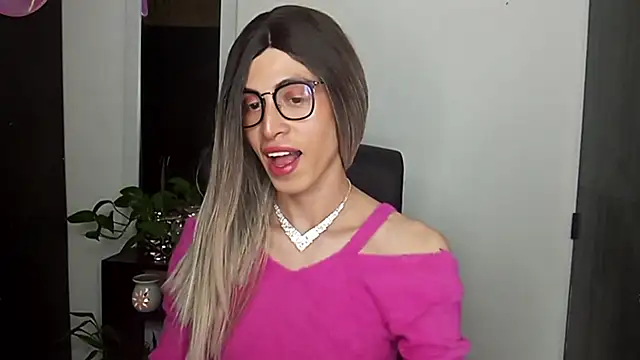 Snapshot of Andy_Roses chatting on 11/26/25, 10:10 Andy Roses online show from 11/26/25, 10:10