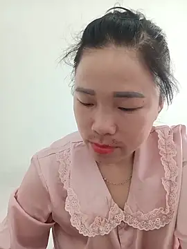 sumy-00 online show from 05/14/26, 01:46