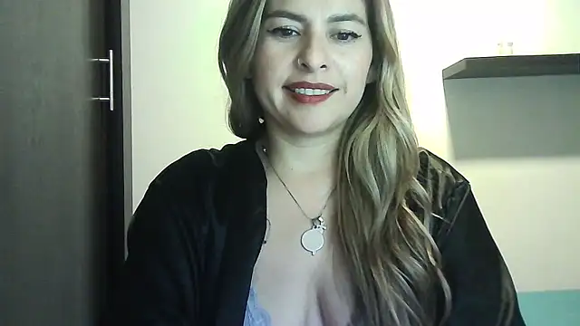 Valery  Rouse  online show from 03/28/26, 03:07