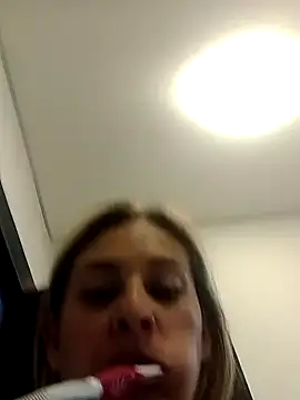 Valery  Rouse  online show from 12/21/25, 07:48