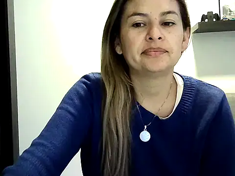 Valery  Rouse  online show from 05/25/26, 11:42