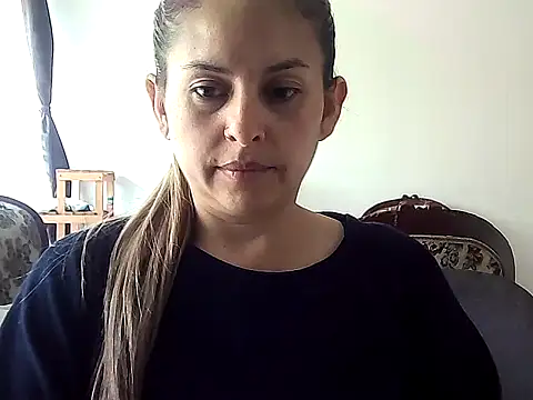 Valery  Rouse  online show from 11/14/25, 03:05