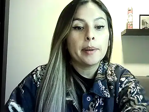 Valery  Rouse  online show from 06/27/26, 04:18