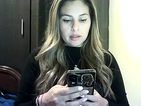 Valery  Rouse  online show from 02/01/26, 03:38