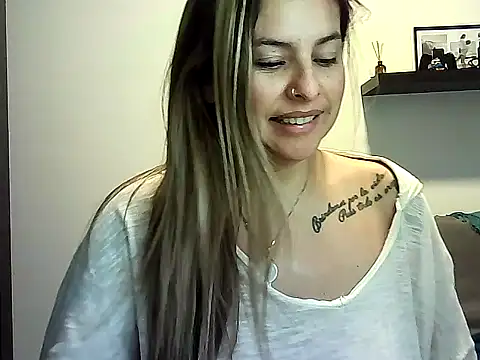 Valery  Rouse  online show from 06/07/26, 03:17