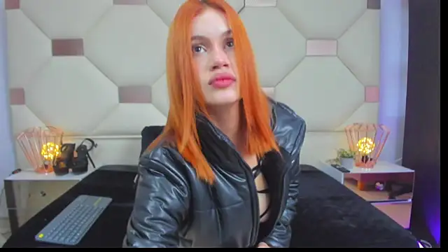 Marilyn scott online show from 12/05/25, 01:43