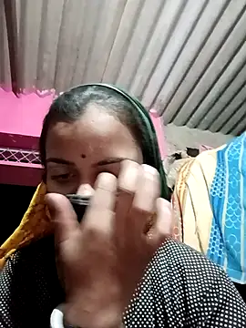 Pinki yadavni online show from 11/09/25, 04:22