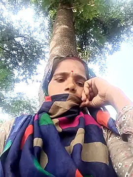 Hot-honi online show from 11/22/25, 08:24