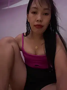 Snapshot of Bear-cute00 chatting on 09/24/25, 12:07 Bear-cute00 online show from 09/24/25, 12:07