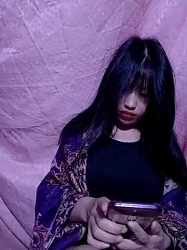 VanGau031694 online show from 12/15/25, 05:46