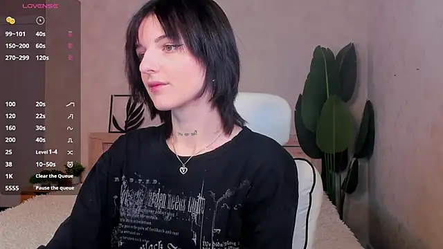 Lynn Martin online show from 04/12/26, 12:47