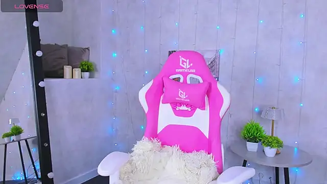 Lynn Martin online show from 09/23/25, 12:06