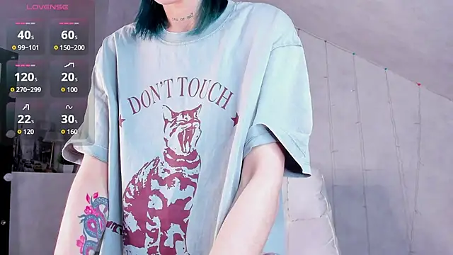 Lynn Martin online show from 12/18/25, 12:27