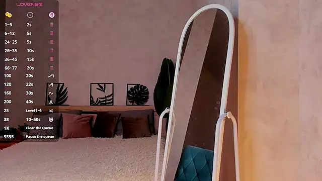 Lynn Martin online show from 04/13/26, 04:00