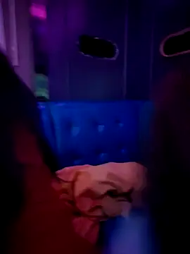 shaoshao-7758 online show from 10/21/25, 06:57