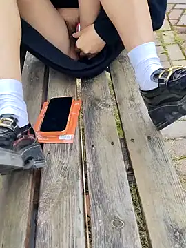 shaoshao-7758 online show from 11/16/25, 04:06