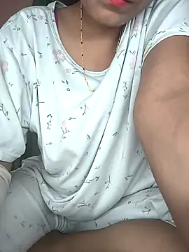 Hott Archana online show from 11/08/25, 08:56