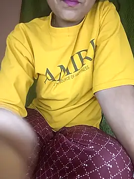 Hott Archana online show from 11/16/25, 04:12