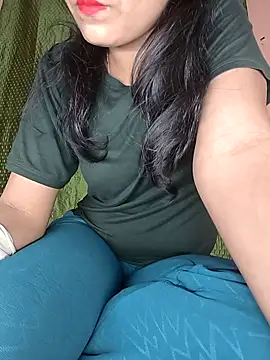 Hott Archana online show from 11/21/25, 05:56