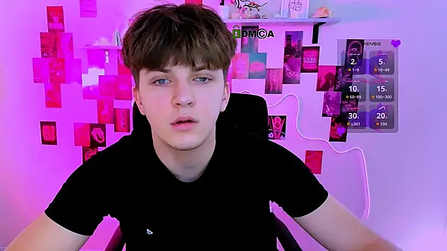 travis wolf  online show from 03/30/26, 08:38