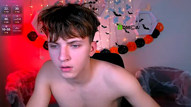 travis wolf  online show from 10/20/25, 06:52