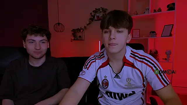 travis wolf  online show from 03/22/26, 09:55