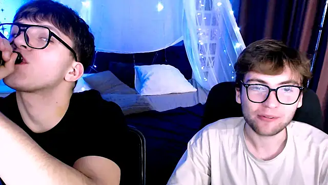 travis wolf  online show from 11/20/25, 08:42