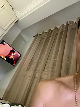 Merousexy282828 online show from 01/07/26, 04:01