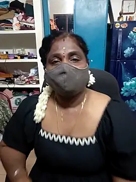 Snapshot of Tamil_Kavitha10 chatting on 04/30/26, 07:43 Tamil Kavitha10 online show from 04/30/26, 07:43