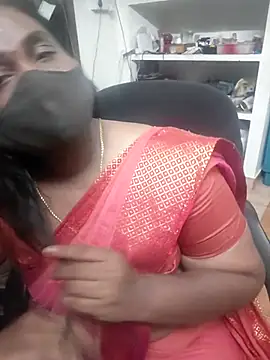 Snapshot of Tamil_Kavitha10 chatting on 07/02/26, 04:13 Tamil Kavitha10 online show from 07/02/26, 04:13