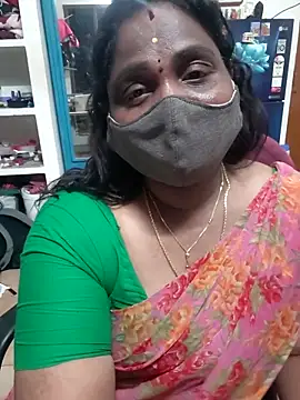 Snapshot of Tamil_Kavitha10 chatting on 05/03/26, 04:10 Tamil Kavitha10 online show from 05/03/26, 04:10