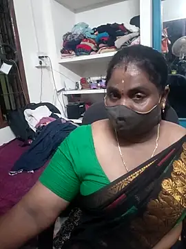Snapshot of Tamil_Kavitha10 chatting on 05/21/26, 05:21 Tamil Kavitha10 online show from 05/21/26, 05:21